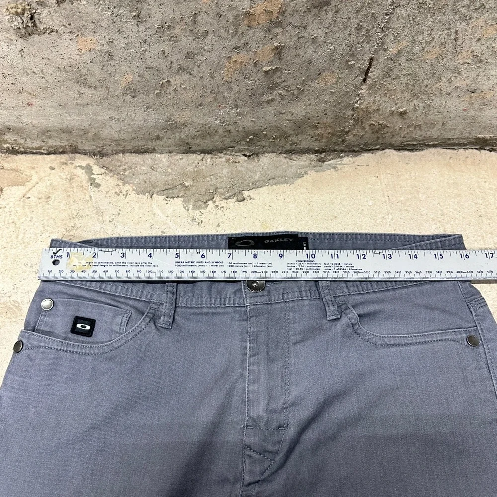 Oakley Slim Fit Pants Mens 31x32 Gray Cotton Blend Casual Chinos Trousers